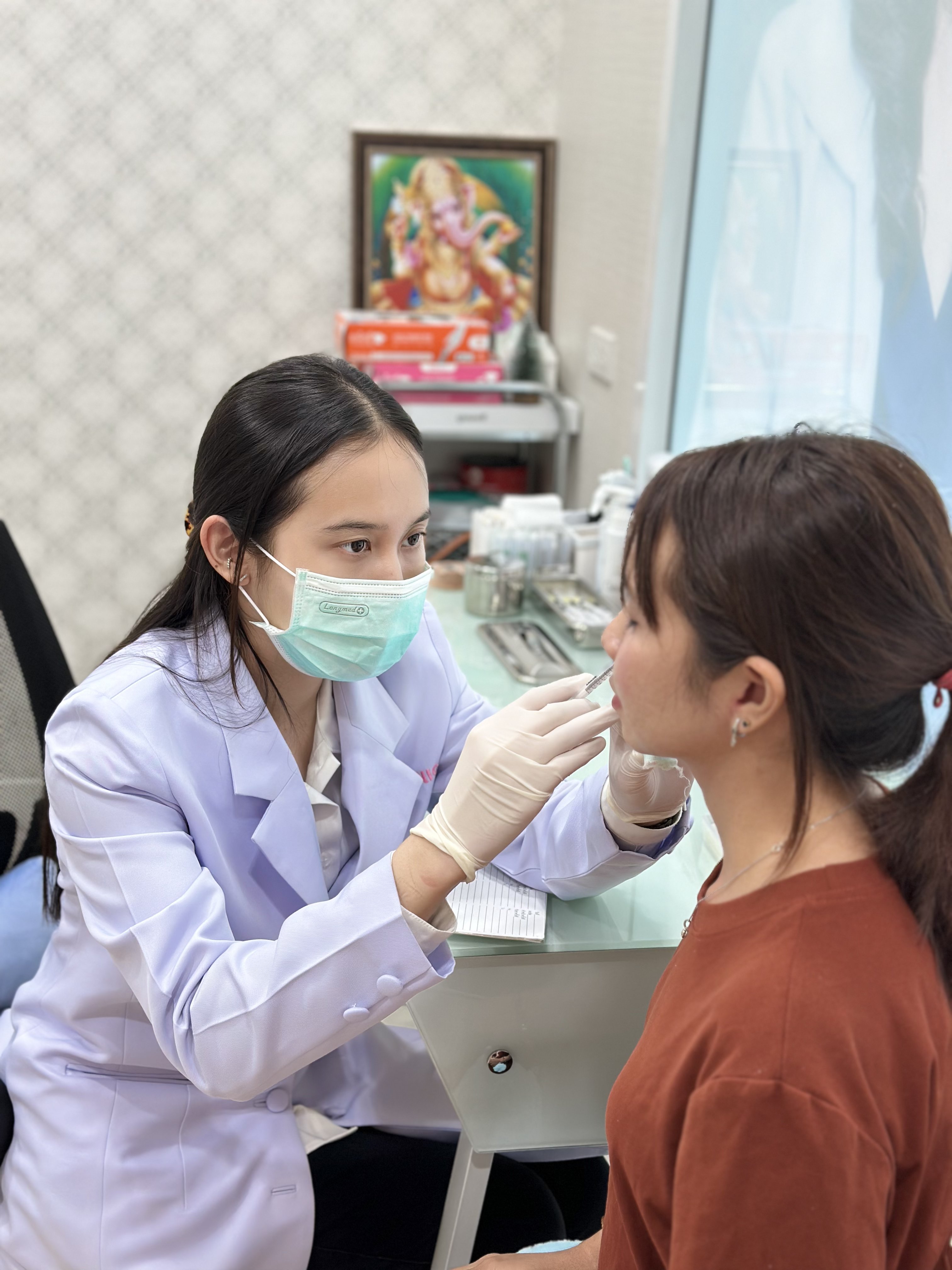 Dr. Kenika Norrachetdecha - Women's Health Specialist